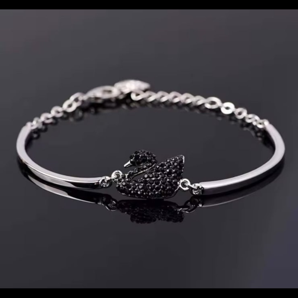 Titanium Steel Black Swan Bracelet With Black Swarovski Elements 29$
